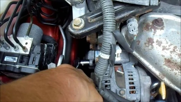 2010 toyota camry alternator replacement cost