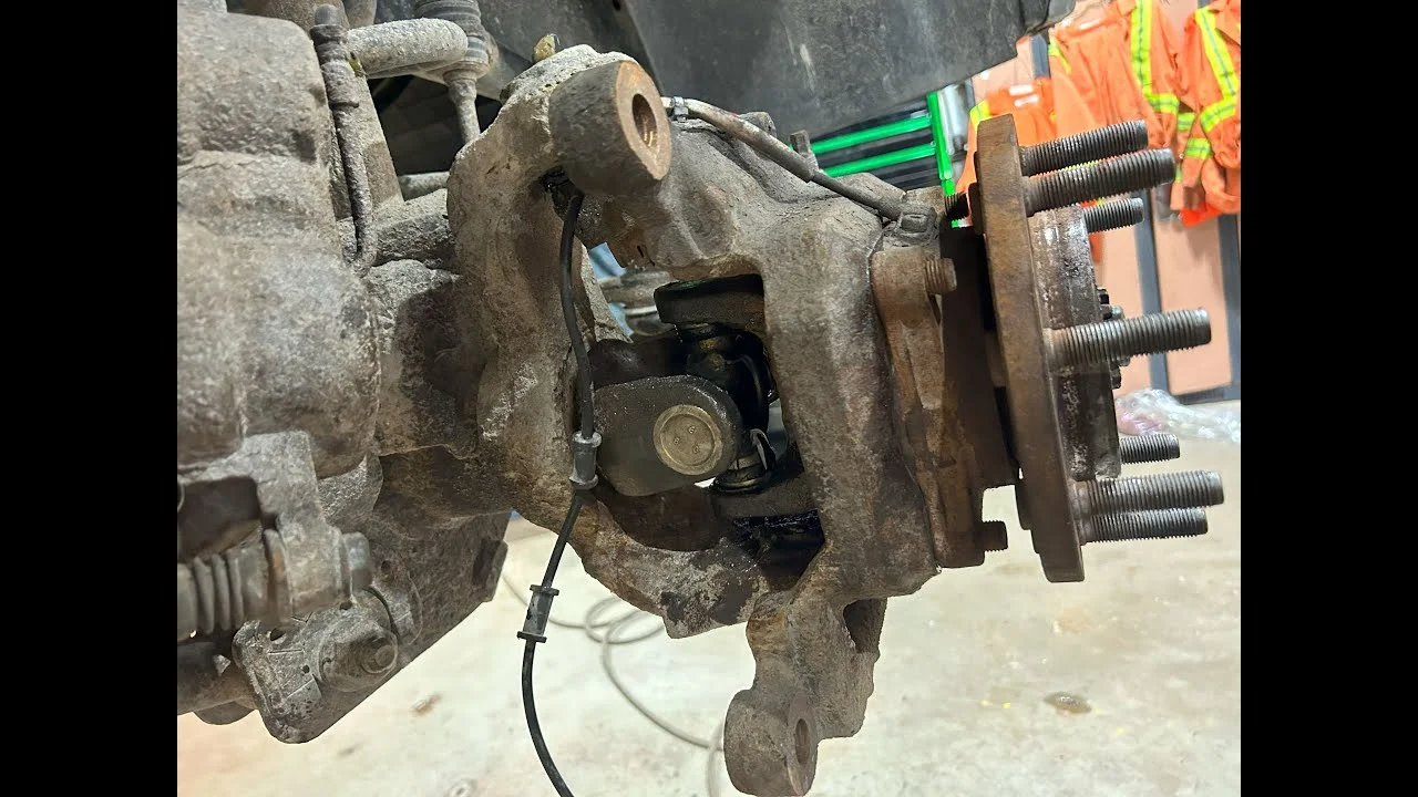 f350 front axle u joint replacement cost