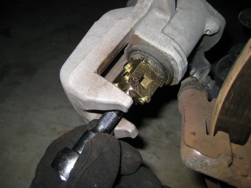 hyundai elantra brake pads and rotors cost