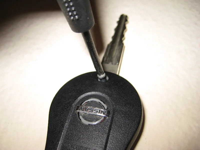 nissan rogue battery replacement cost